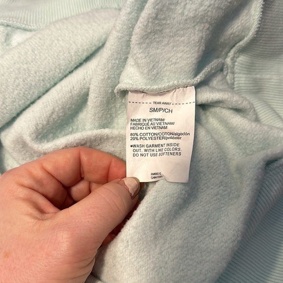 Under Armour crop sweatshirt - Picture 6 of 6